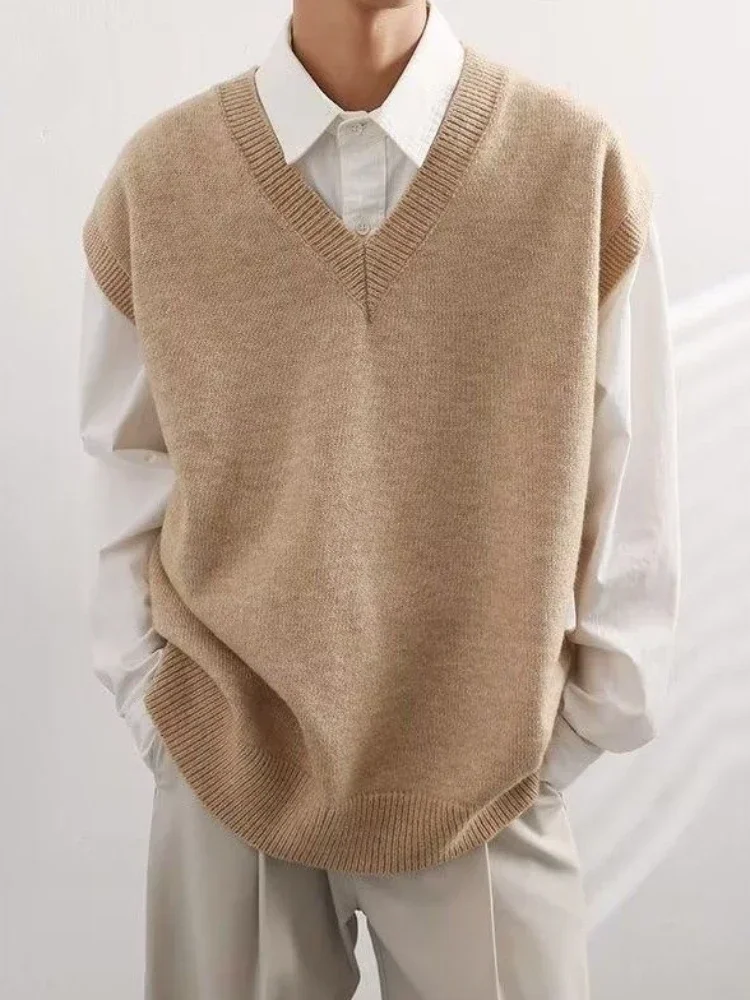 베이지색 브이넥 니트 조끼 남성용 민소매 스웨터 저렴한 - Winter Clothing Trends 리뷰 및 가격